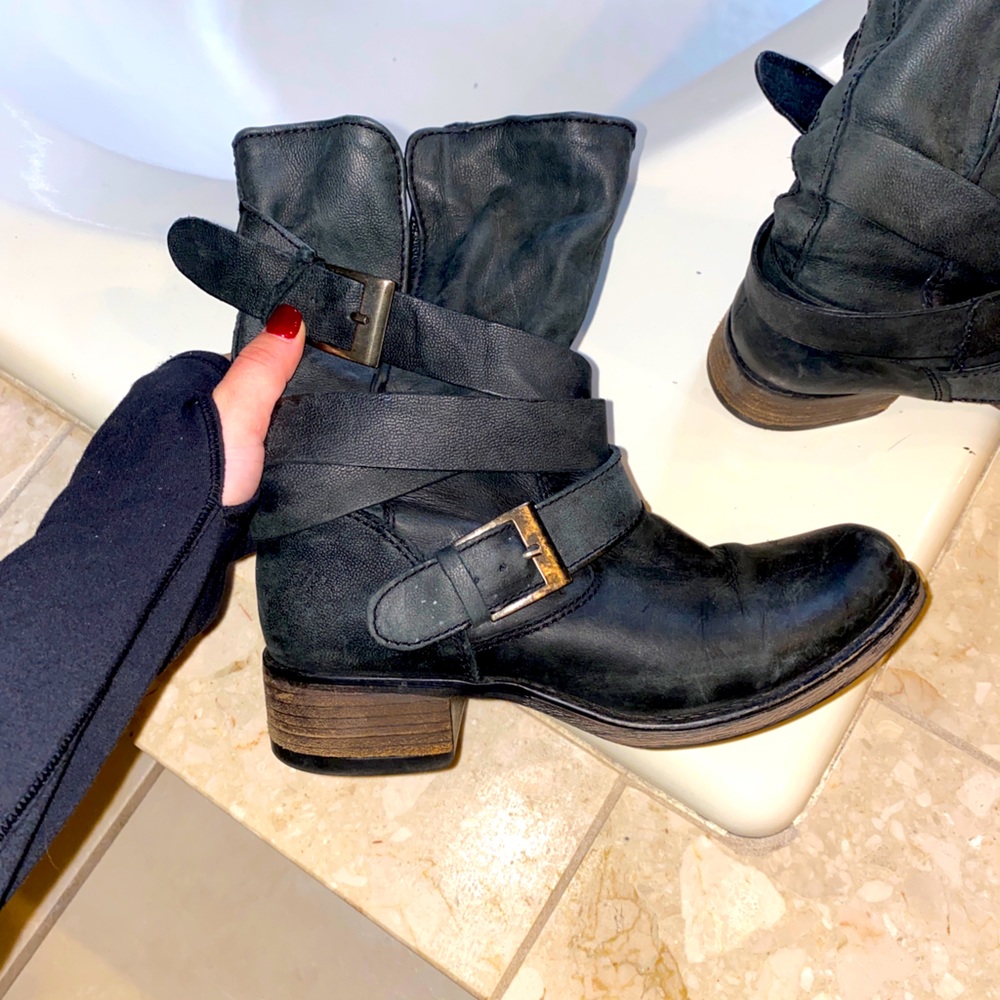 Steve Madden Boots